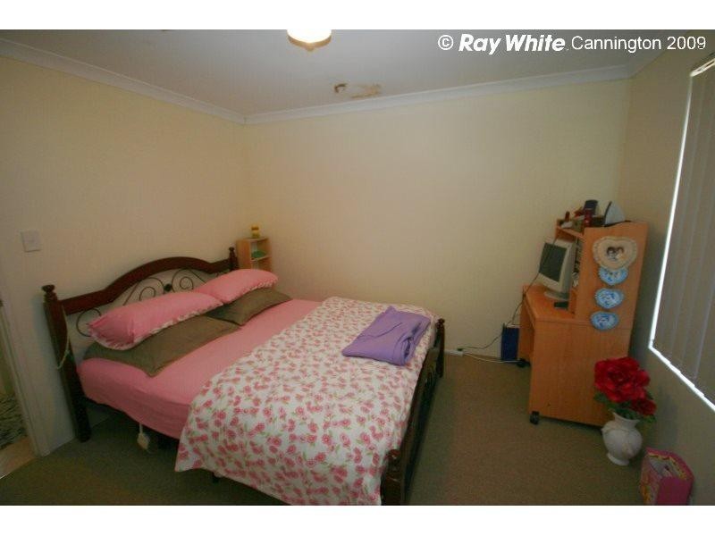 2/144 Gibbs Street, East Cannington WA 6107