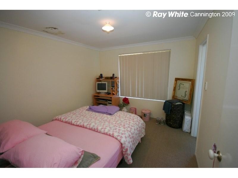 2/144 Gibbs Street, East Cannington WA 6107