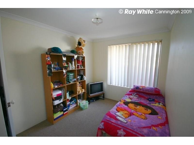 2/144 Gibbs Street, East Cannington WA 6107