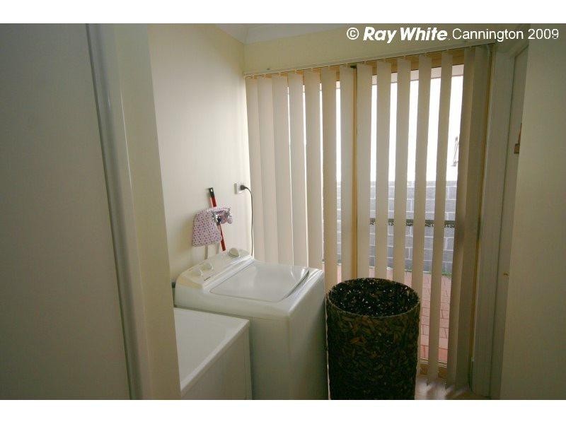 2/144 Gibbs Street, East Cannington WA 6107