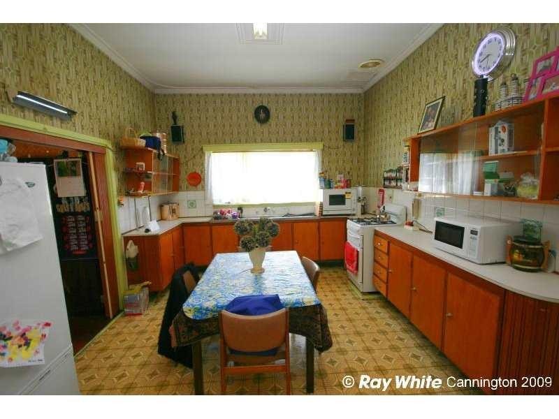 64 Jubilee Street, Beckenham WA 6107