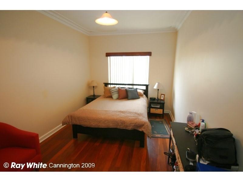 1/144 Gibbs Street, East Cannington WA 6107