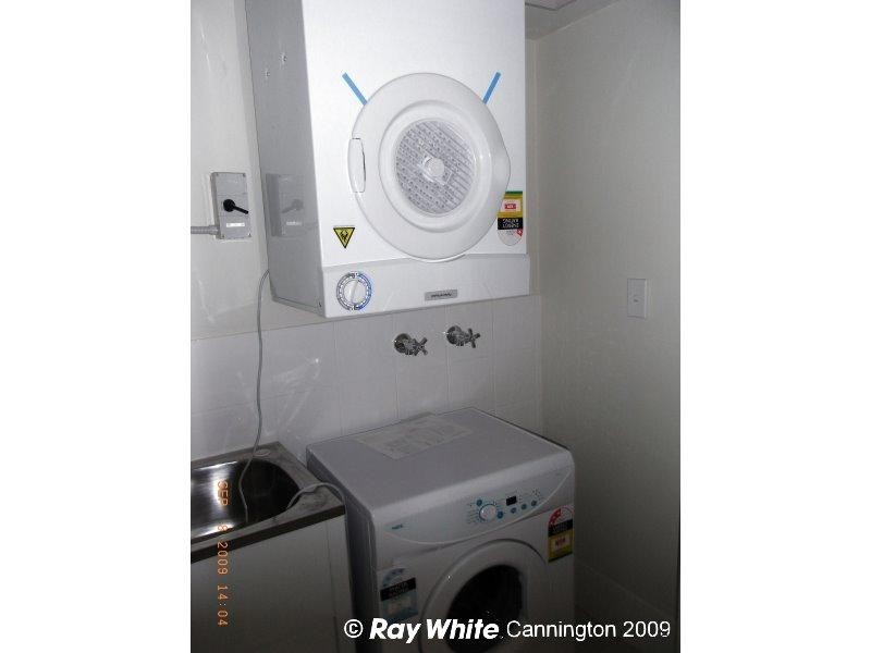 10/ 17 Southdown Place, Thornlie WA 6108