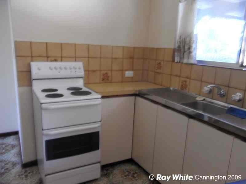 7 Treffone Street, Redcliffe WA 6104