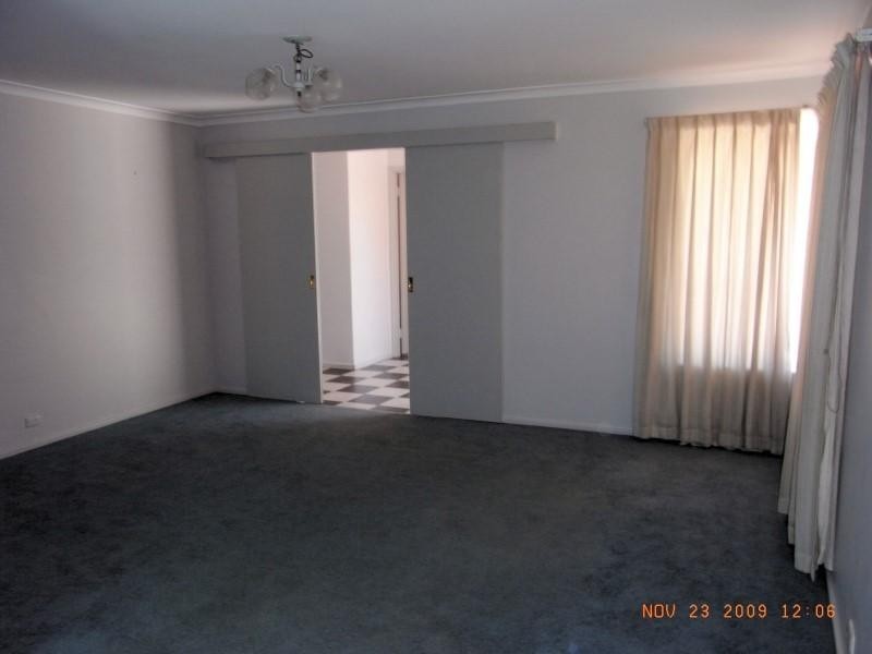 40 Jacobina Way, Forrestfield WA 6058