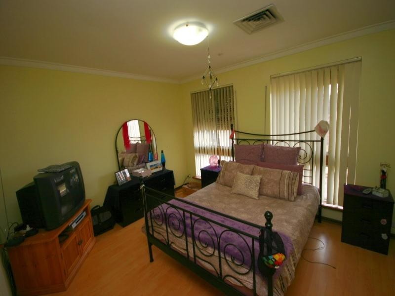 4 Elkhorn Street, East Cannington WA 6107