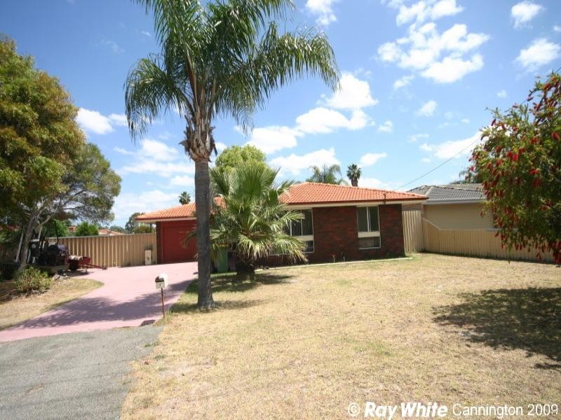 10 Elkhorn Street, East Cannington WA 6107