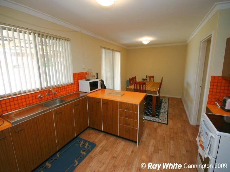 10 Elkhorn Street, East Cannington WA 6107
