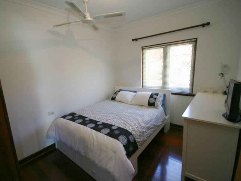 193 Treasure Road, Queens Park WA 6107