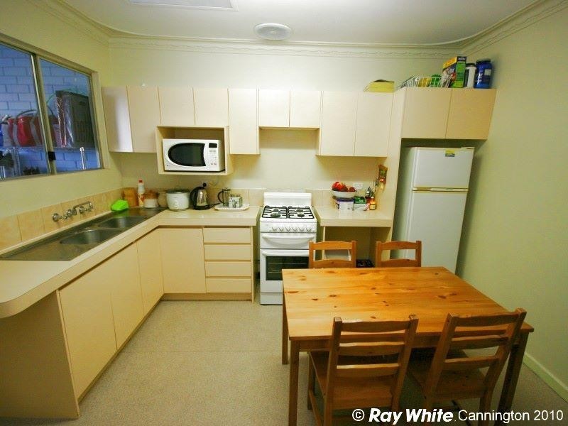 128A Crandon Street, Gosnells WA 6110