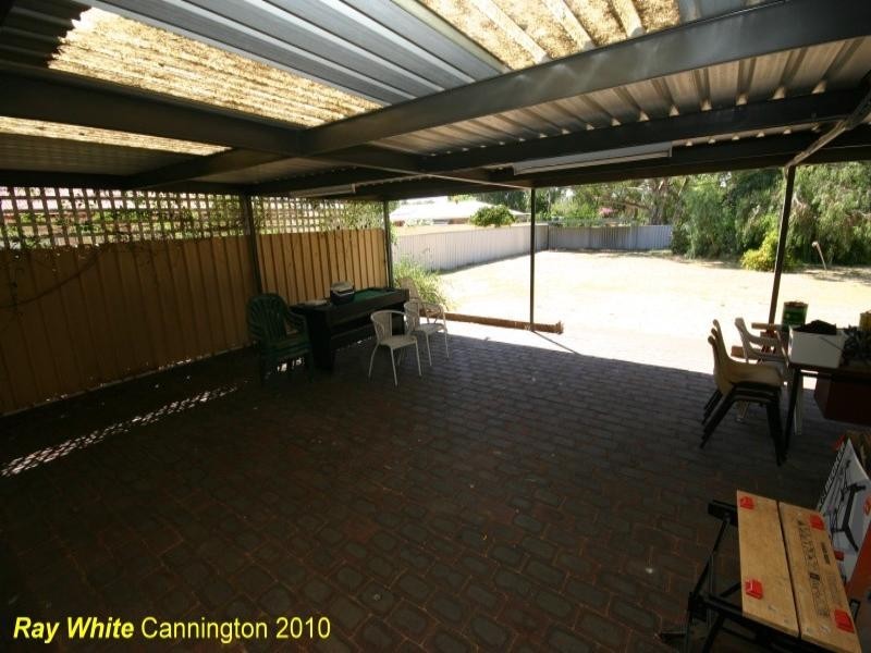 4 Cordy Place, Beckenham WA 6107