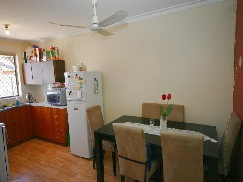 124A Thomas Street, Queens Park WA 6107