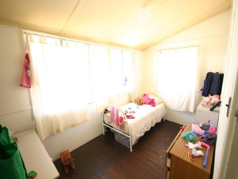 281 George Street, Queens Park WA 6107