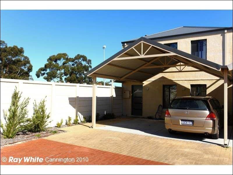 10/11 Choseley Place, Langford WA 6147