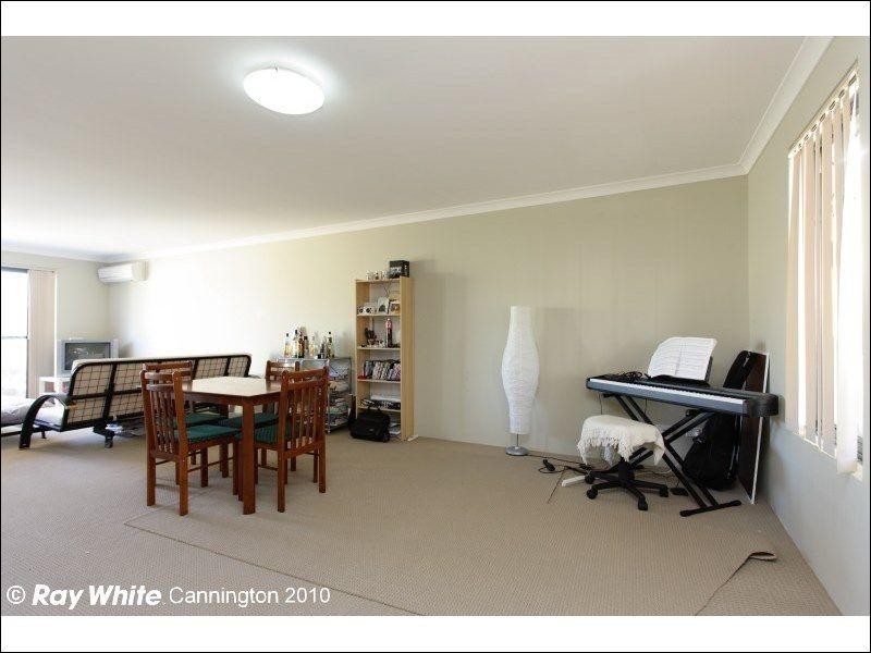 10/11 Choseley Place, Langford WA 6147