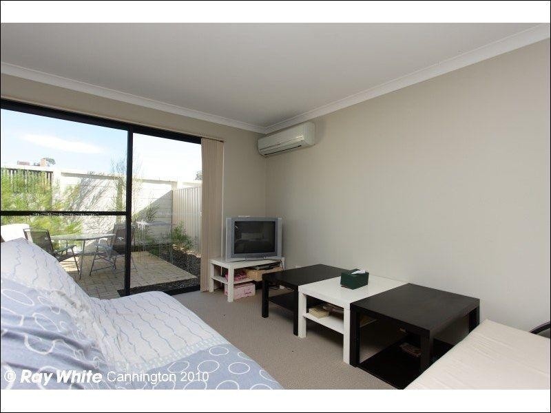 10/11 Choseley Place, Langford WA 6147