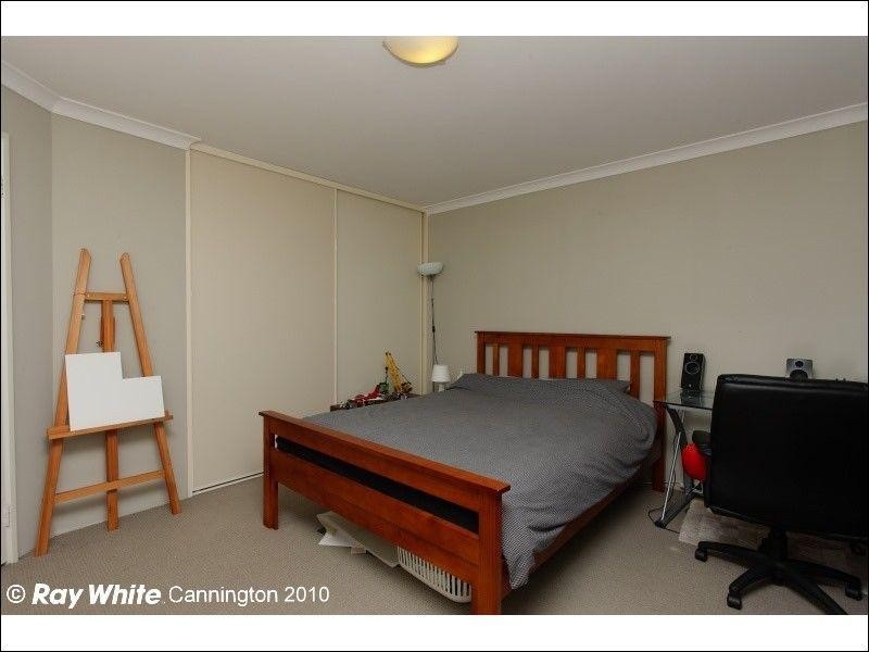 10/11 Choseley Place, Langford WA 6147