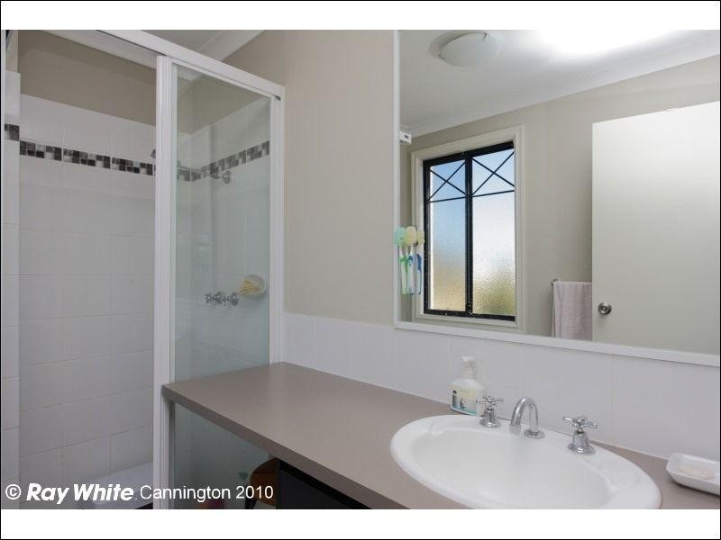 10/11 Choseley Place, Langford WA 6147