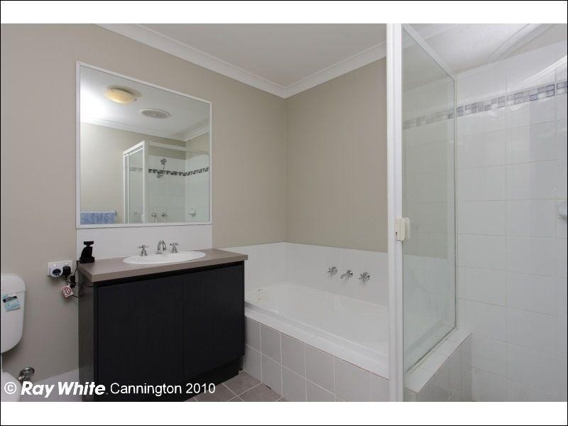 10/11 Choseley Place, Langford WA 6147