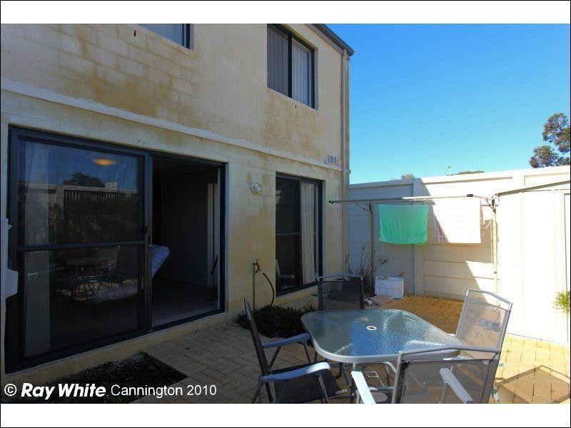 10/11 Choseley Place, Langford WA 6147