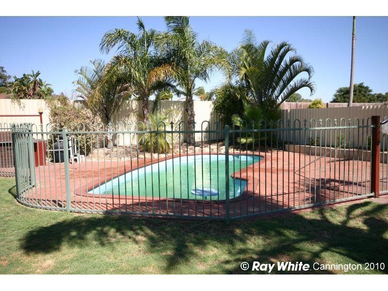 86 Partridge Way, Thornlie WA 6108