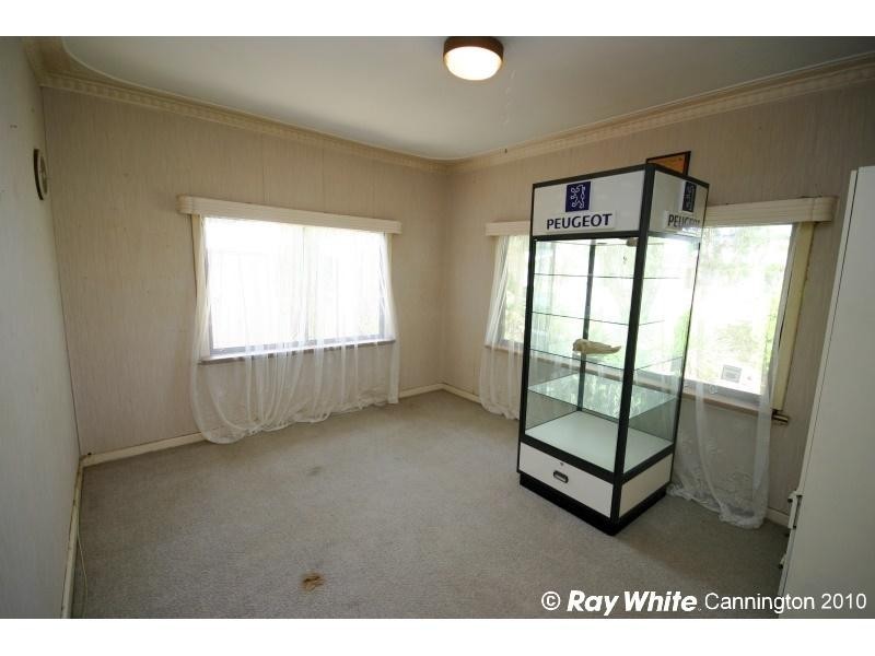 20 James Street, Cannington WA 6107
