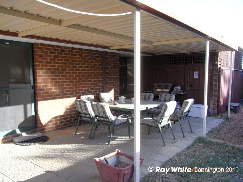 11 Greygum Rise, Kenwick WA 6107