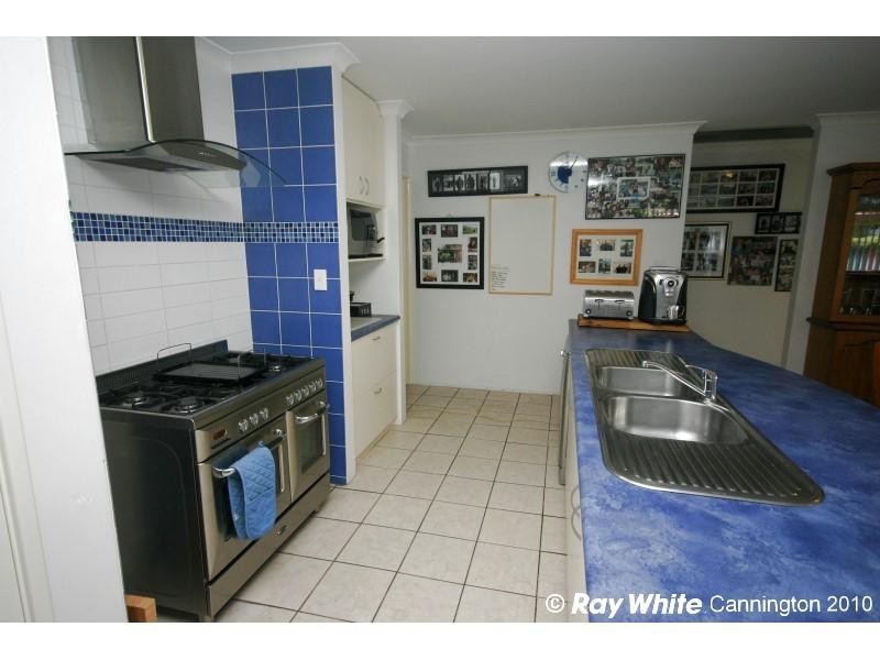 25 Bradford Street, Cannington WA 6107