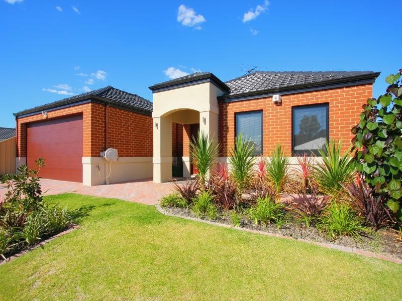 3 Tulip Way, East Cannington WA 6107