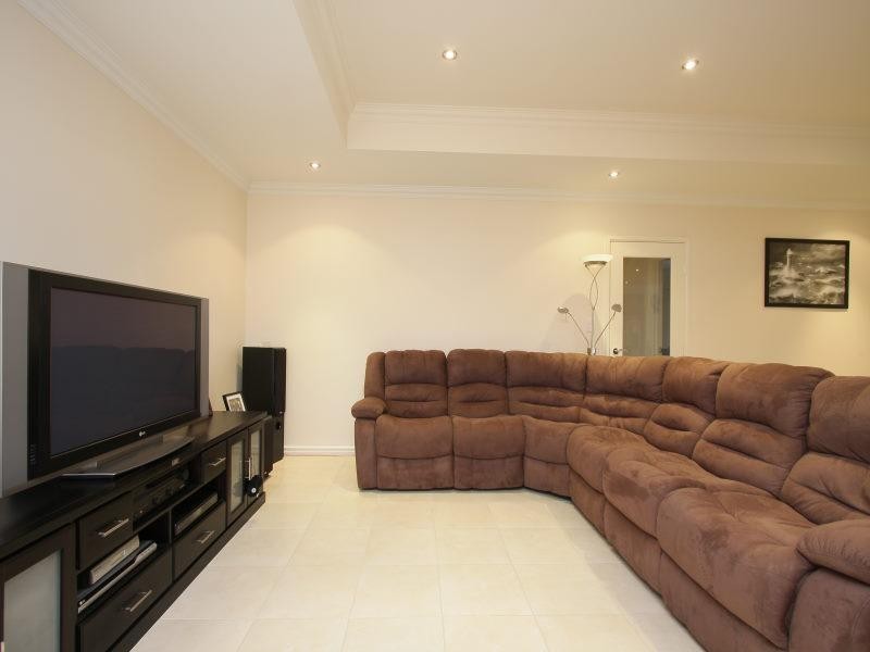 3 Tulip Way, East Cannington WA 6107