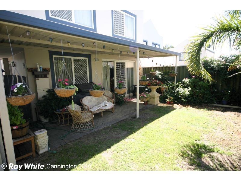 10/29 Wellington Street, Queens Park WA 6107