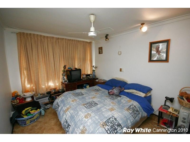 66 Lunar Way, Beckenham WA 6107