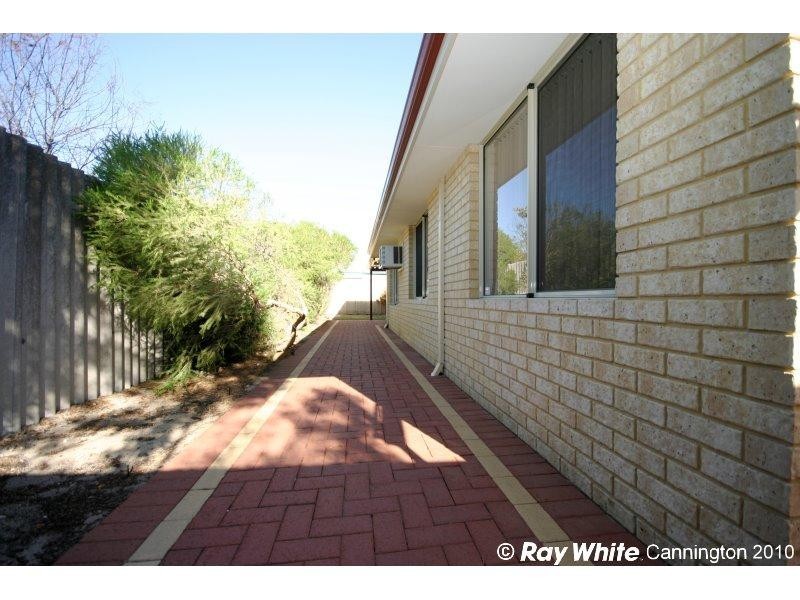 26B Henry Street, East Cannington WA 6107