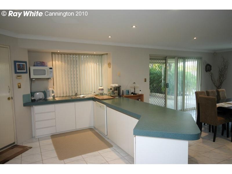 25 Campbell Street, East Cannington WA 6107