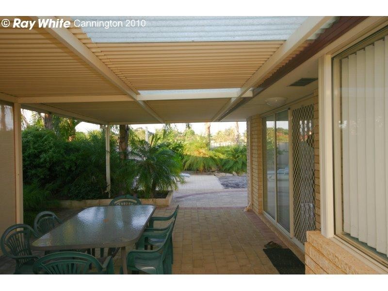 25 Campbell Street, East Cannington WA 6107