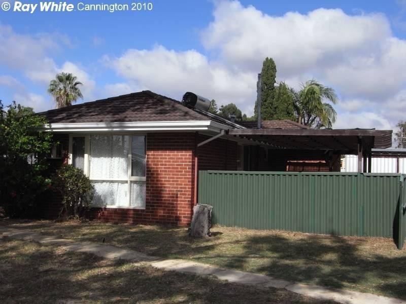 10 Osten Drive, Langford WA 6147