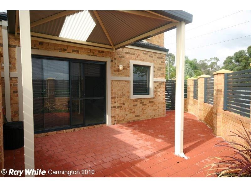 2 Morgan Street, Cannington WA 6107