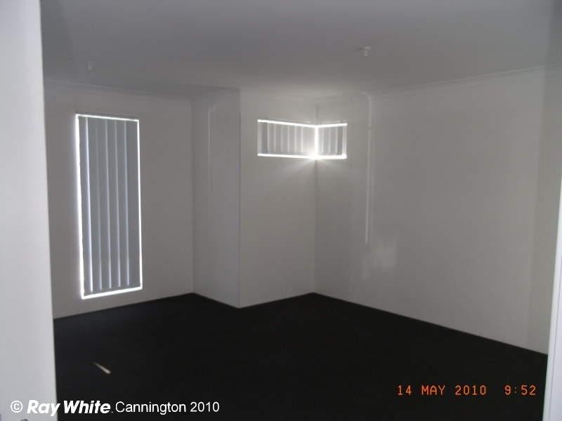 7 Gilman Court, Piara Waters WA 6112