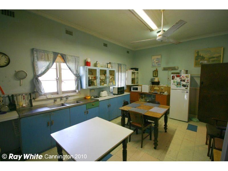 48 Camberwell Street, Beckenham WA 6107