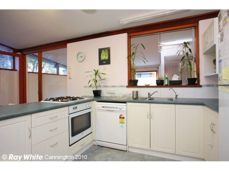 12 Mills Road West, Martin WA 6110