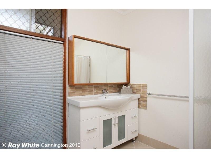 12 Mills Road West, Martin WA 6110