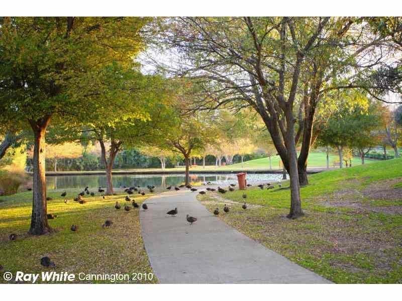 12 Mills Road West, Martin WA 6110