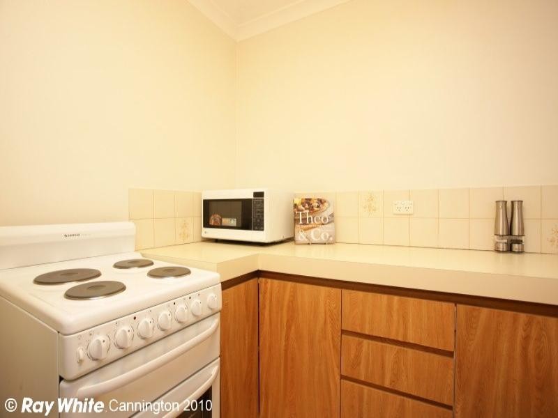 7 Yallup Place, Cannington WA 6107