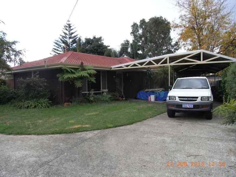 8 Meteor Street, Beckenham WA 6107