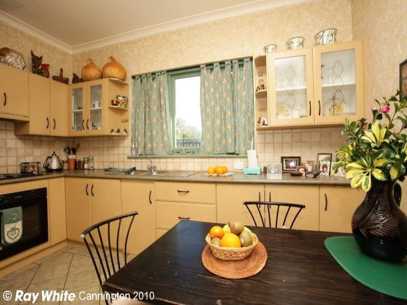 57 Hopkinson Way, Wilson WA 6107