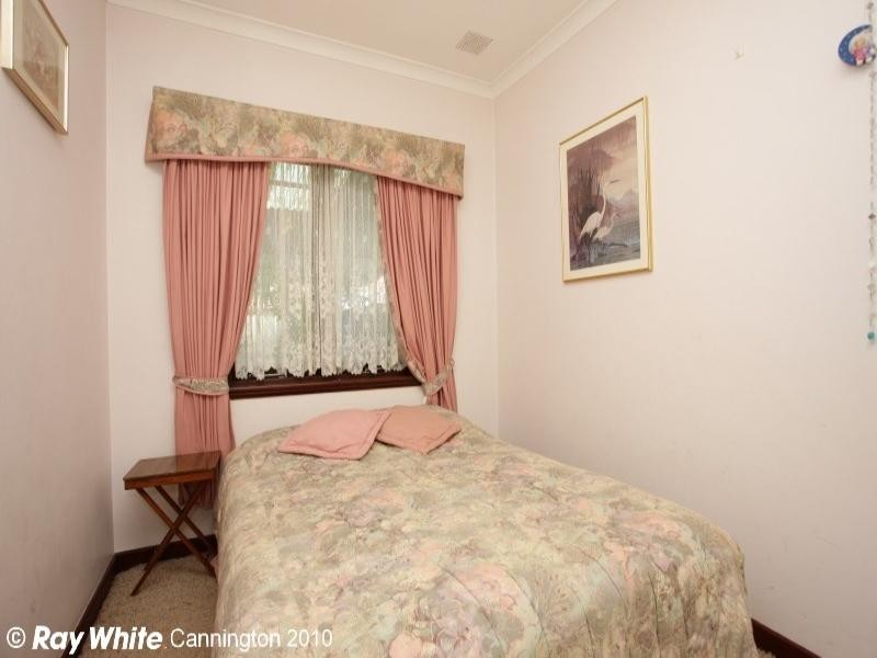 57 Hopkinson Way, Wilson WA 6107