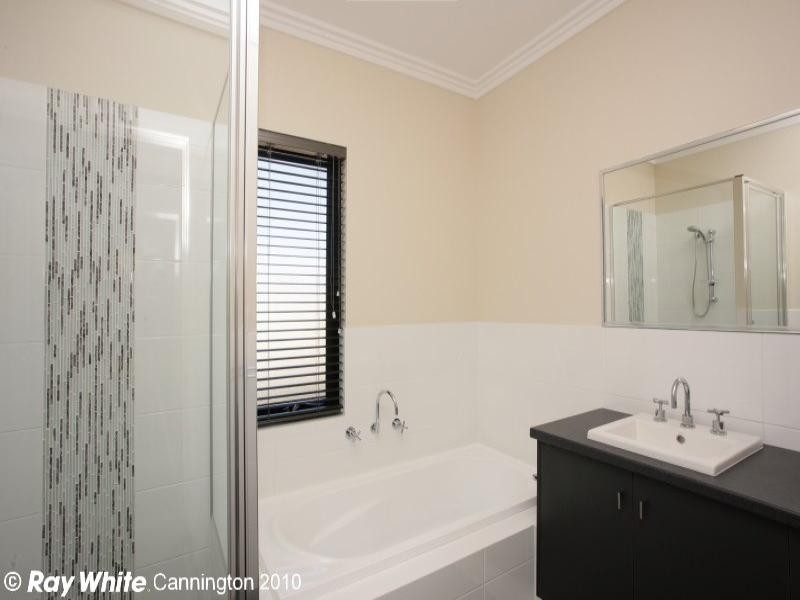 49 Campbell Street, East Cannington WA 6107