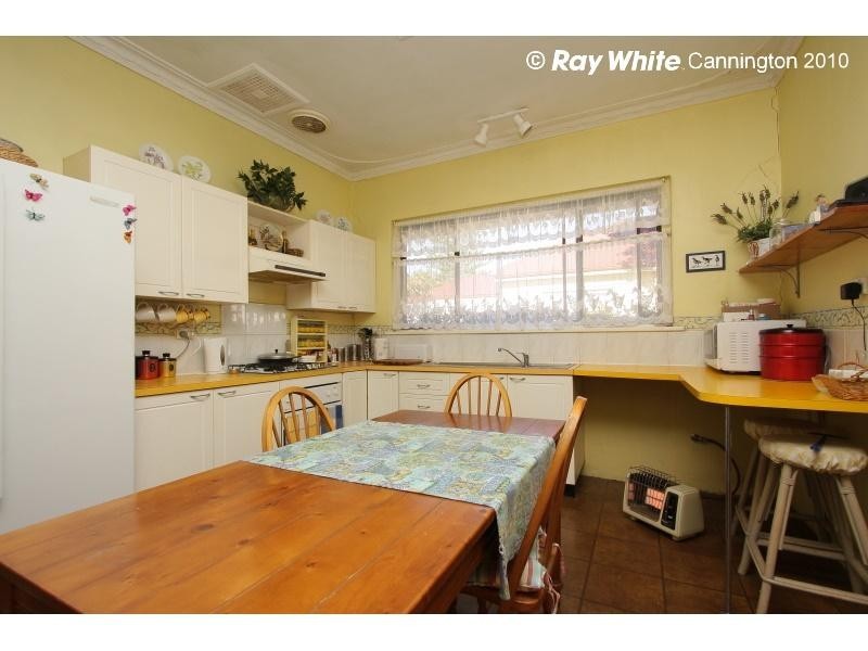 94 Lacey Street, Beckenham WA 6107