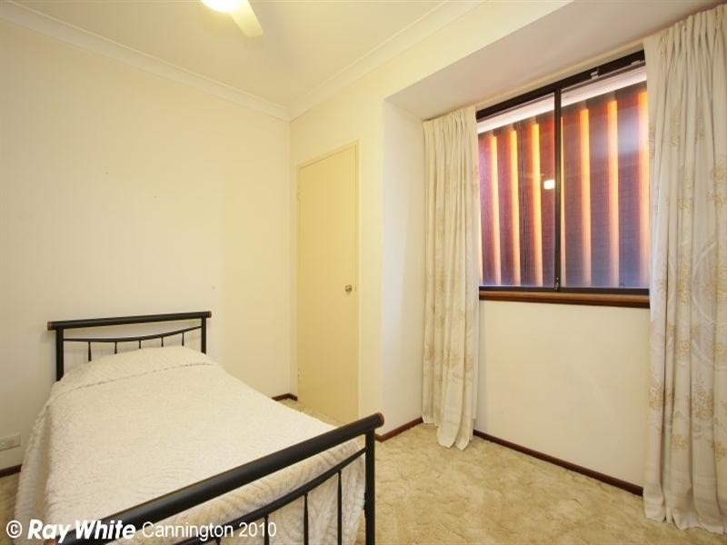 36 Mallard Way, Cannington WA 6107