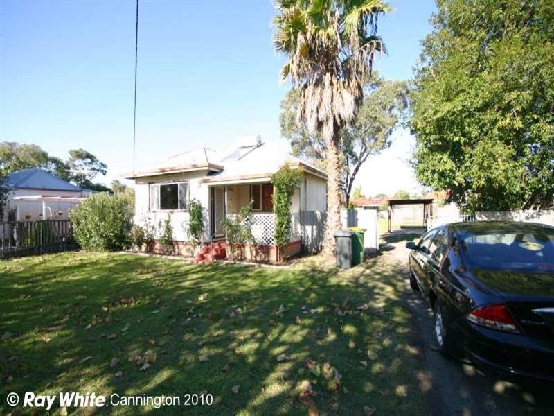 76 Jubilee Street, Beckenham WA 6107